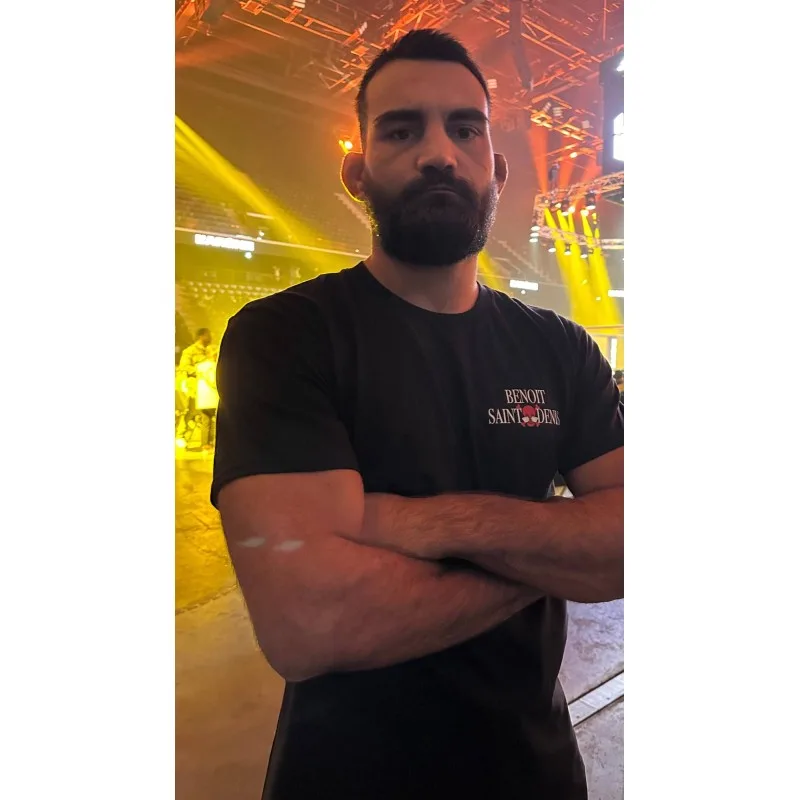 Benoît Saint Denis un soir de combat, t-shirt Paris